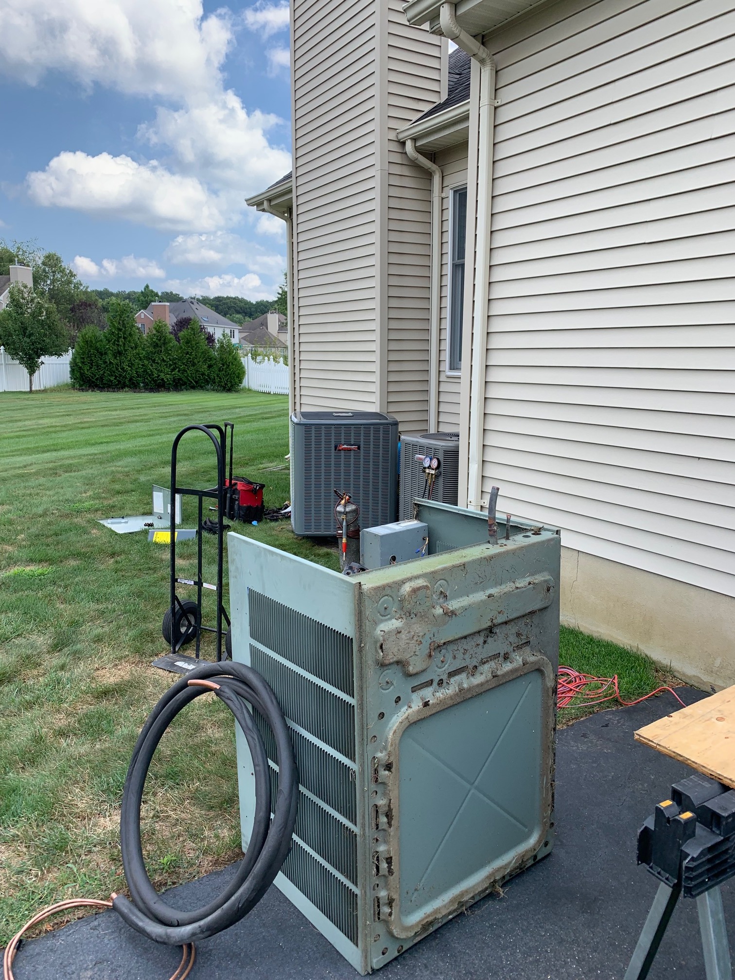 Air Conditioner Repair | Heating And Cooling Repairs | HVAC Contractors