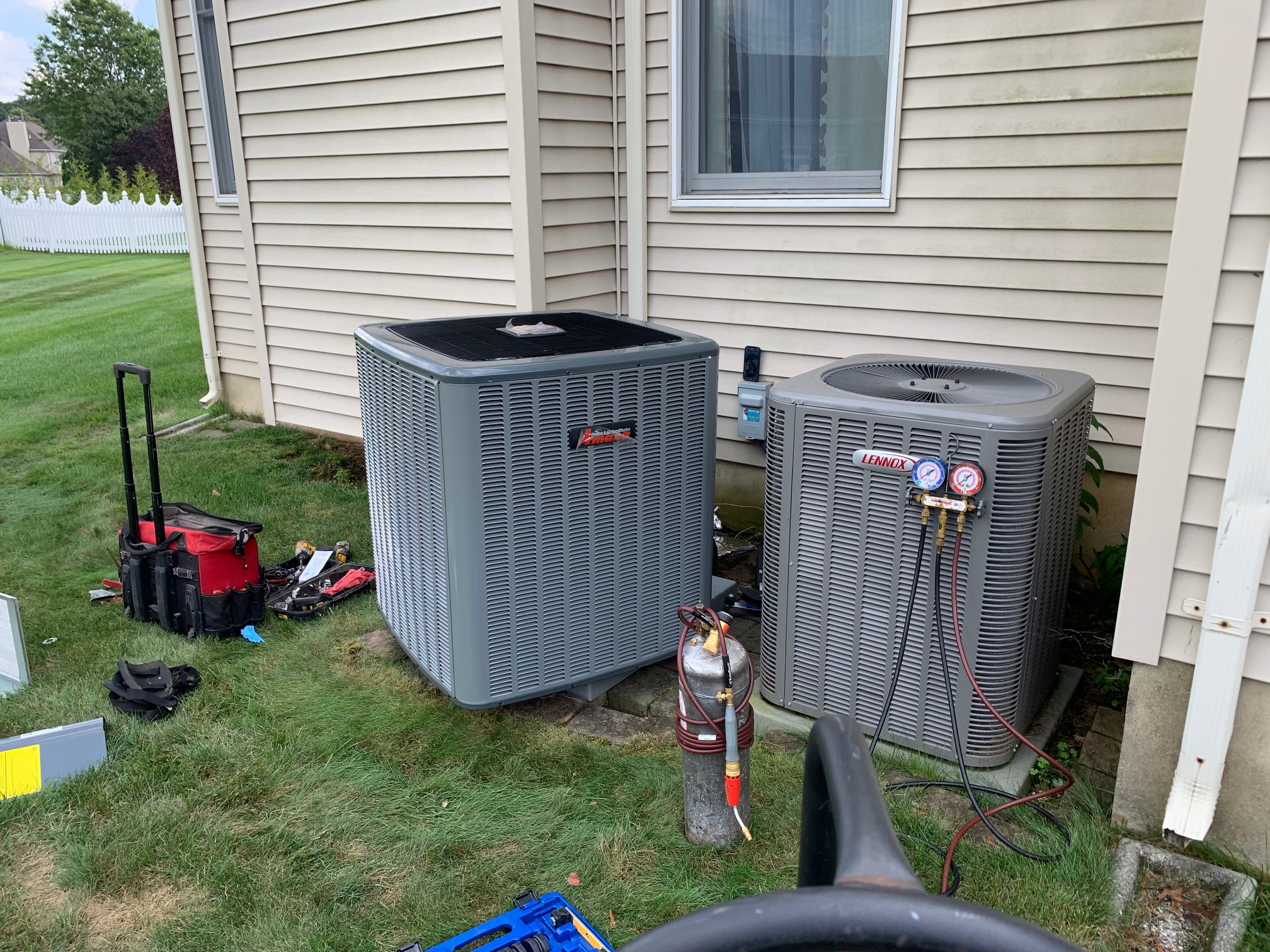 Air Conditioner Repair | Heating And Cooling Repairs | HVAC Contractors